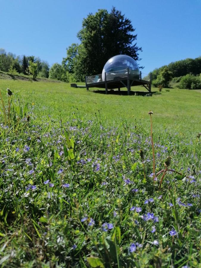 Monchateau Etoile, Hebergement Insolite Avec Spa Merlas Bagian luar foto