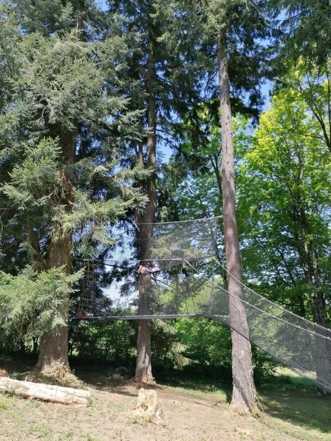 Monchateau Etoile, Hebergement Insolite Avec Spa Merlas Bagian luar foto